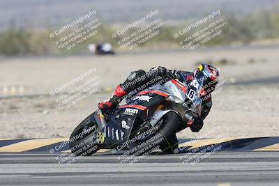 media/Dec-06-2025-CVMA (Sat) [[4a896cc04c]]/Race 4-Formula Middleweight/